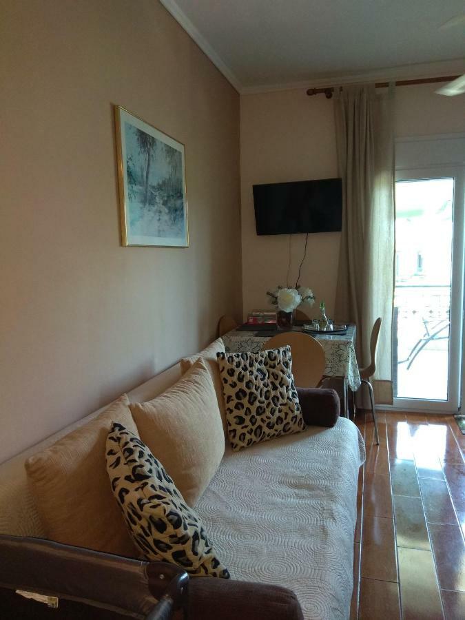 Peramos Apartments Néa Péramos Extérieur photo